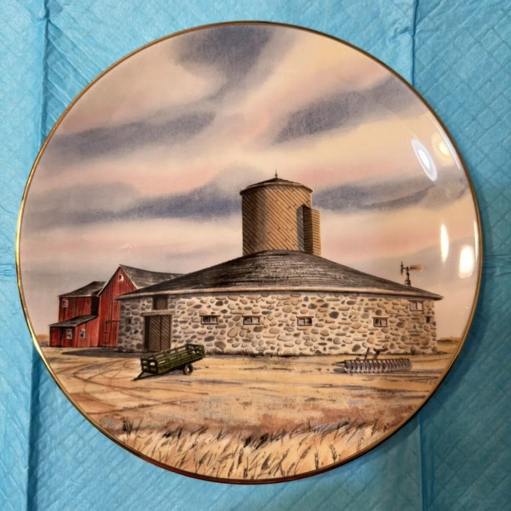 “Four” Franciscan PORCELAIN The Vanishing American Barn by Harris Hien 8.5”